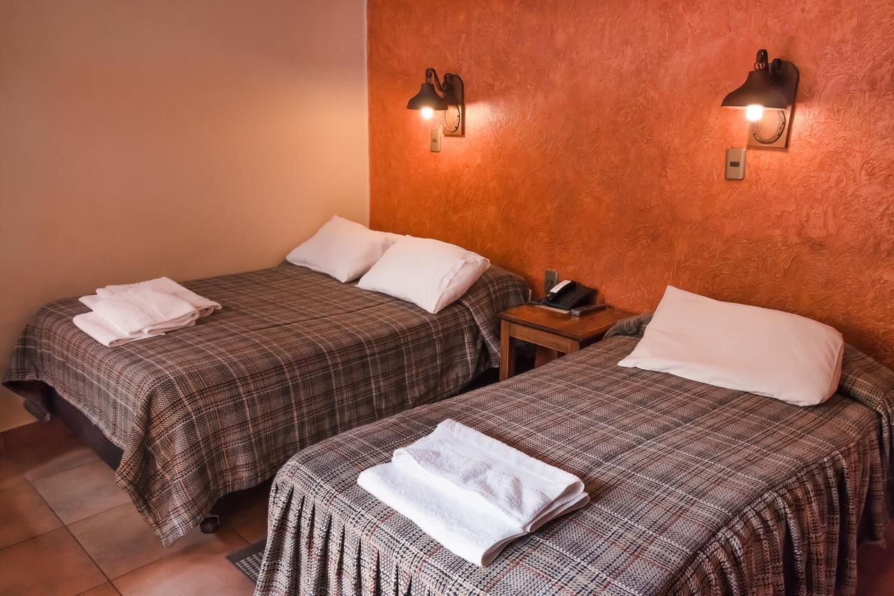 La Escondida Hostal ซูเกร ภายนอก รูปภาพ