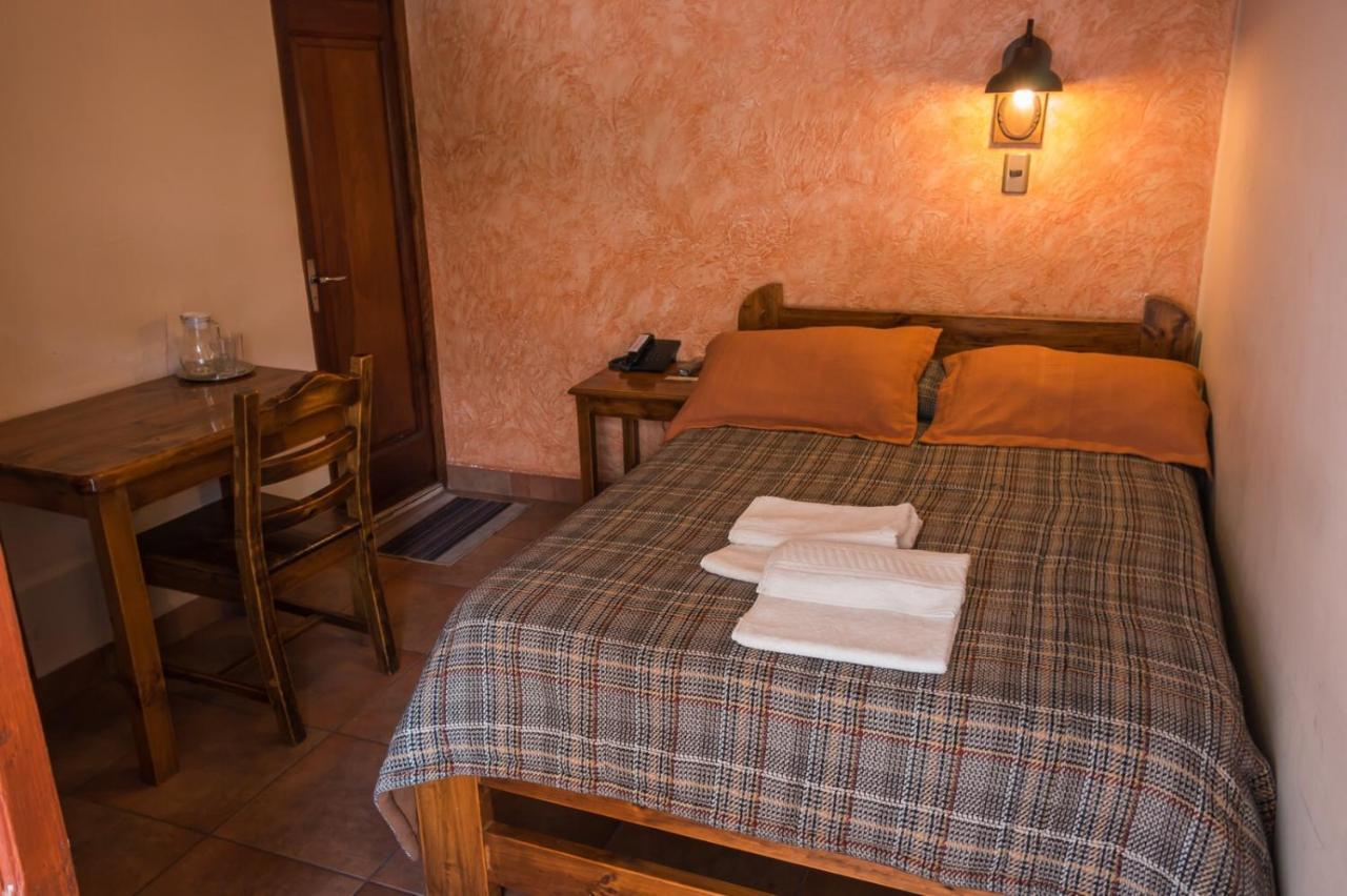 La Escondida Hostal ซูเกร ภายนอก รูปภาพ